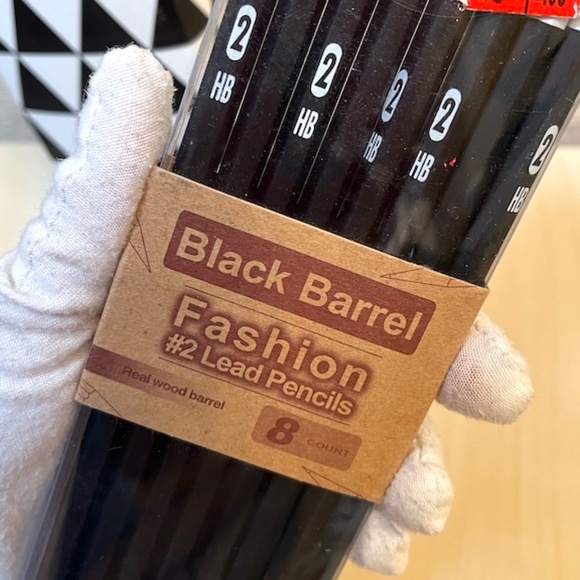 Case for Pens Pencils Implements & set of 8 Pencils. NWT. NEW. School Supplies. - Picture 6 of 6